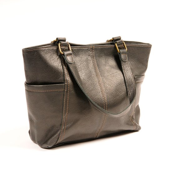 Elegant Black Leather Tote Bag - Picture 5 of 8